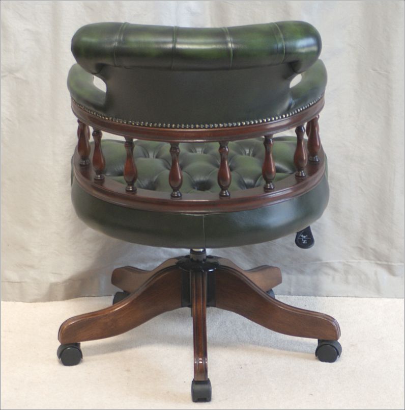 9031 Captains Chair in Green (2)